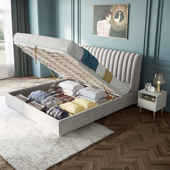 Master Romantic Bedroom Bed Sets