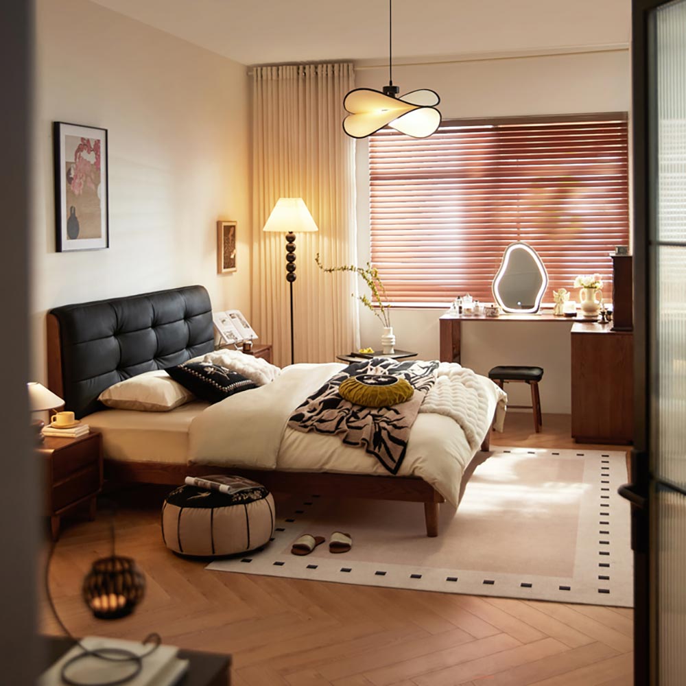 سرير مزدوج أنيق باللون الأسود من LINSY جديد